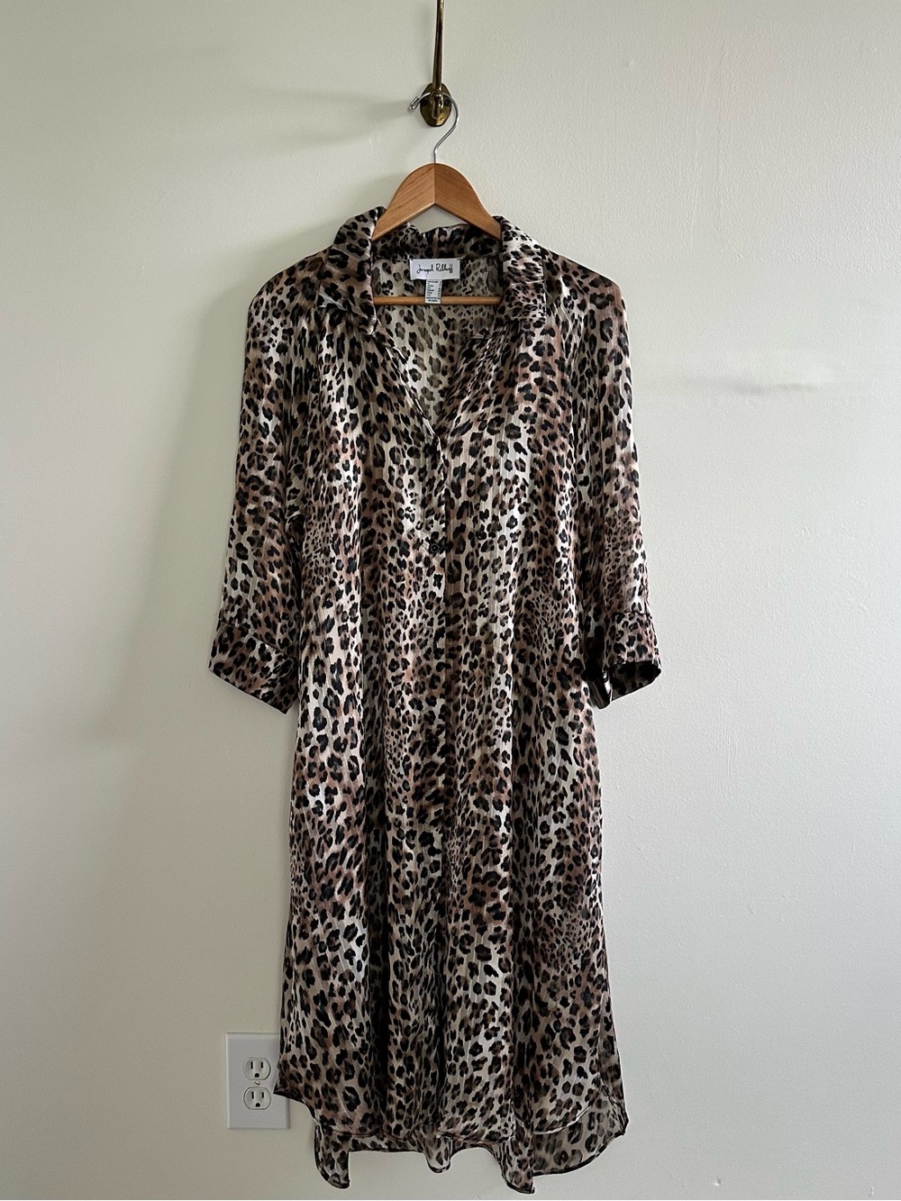 Joseph Ribkoff Leopard print sheer coverup- 8